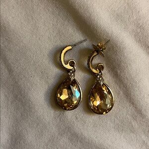 Elegant Gold Drop Earrings